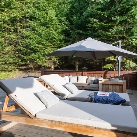 Le Domaine Chic
